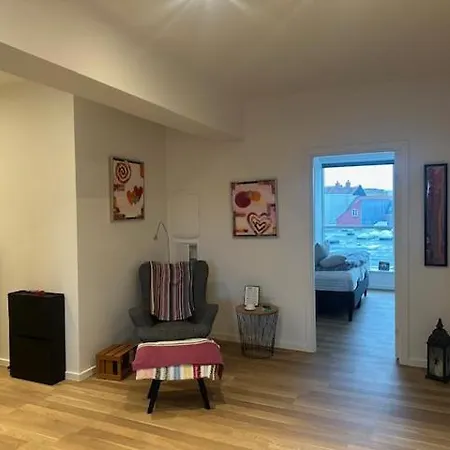 37-2-4 Daemningen Appartement *